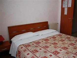 Pitagora Отель